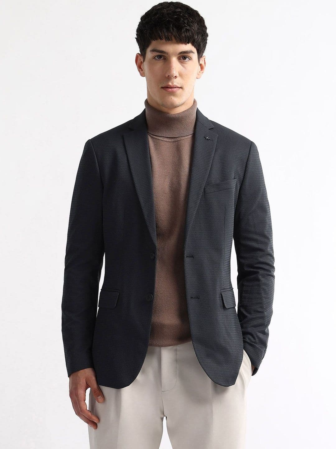 Arrow Zero Calorie Textured Slim-Fit Single Breasted Blazer - view 1
