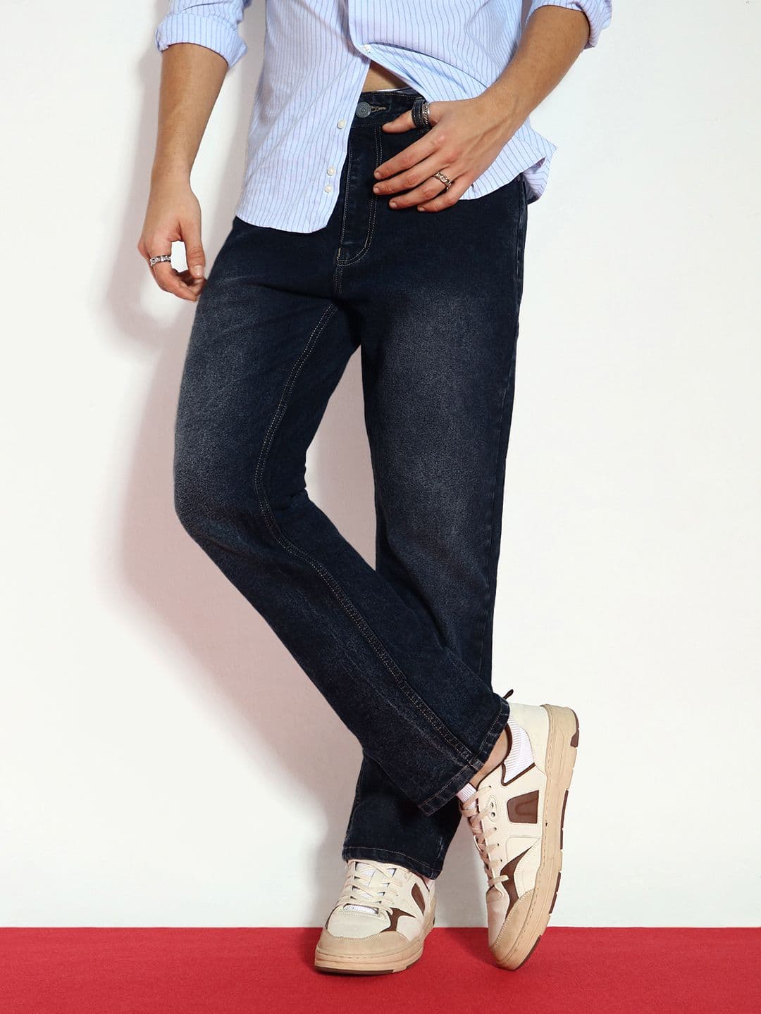 Urbano Fashion Men Dark Grey Straight Fit Heavy Washed Stretchable Jeans - view 1