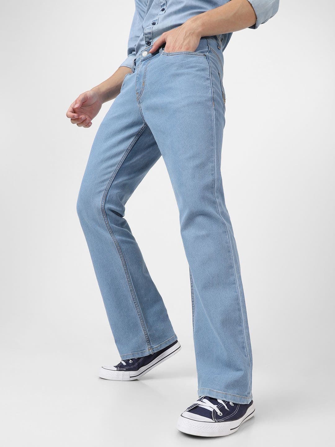 Urbano Fashion Men Mid Rise Light Fade Stretchable Bootcut Jeans - view 1