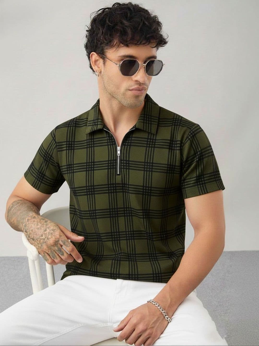 Try This Men Olive Green Checked Polo Collar T-shirt with Zip Closure - view 1