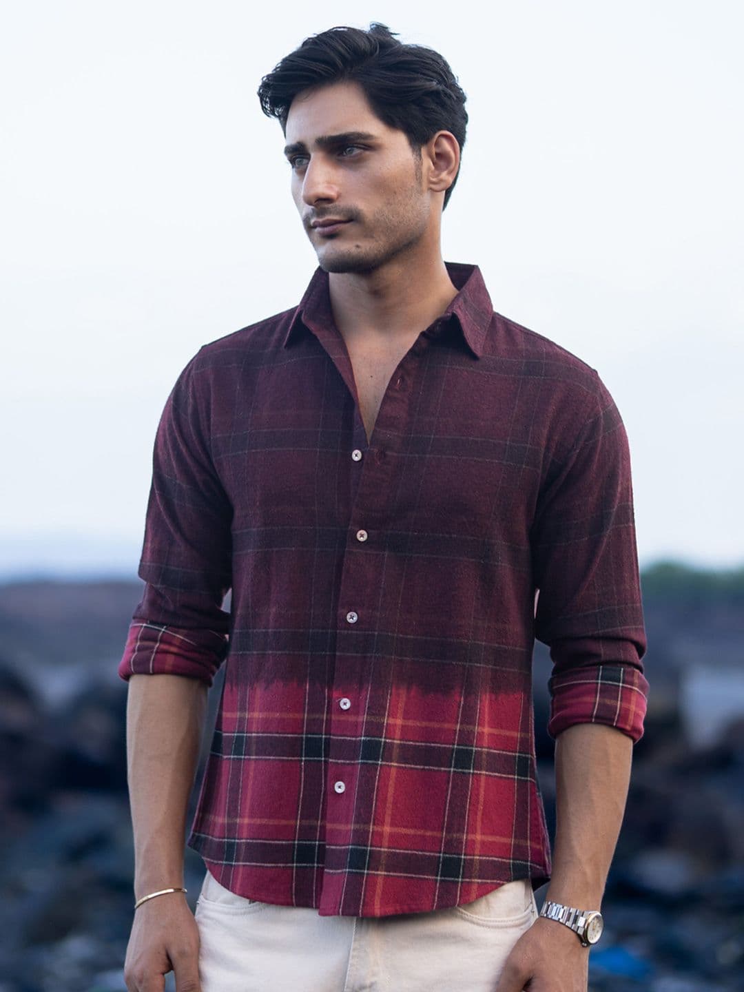 Powerlook Men Checked Spread Collar Casual Shirt - view 1