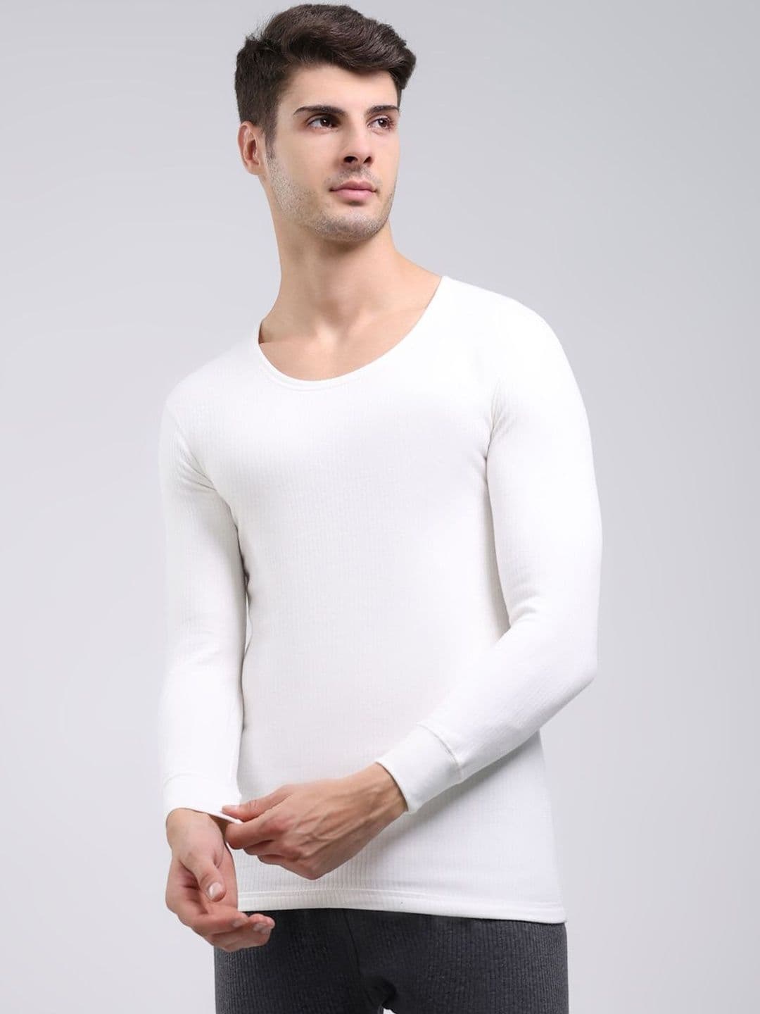 Monte Carlo Men Round Neck Full Sleeve Thermal Vest - view 1