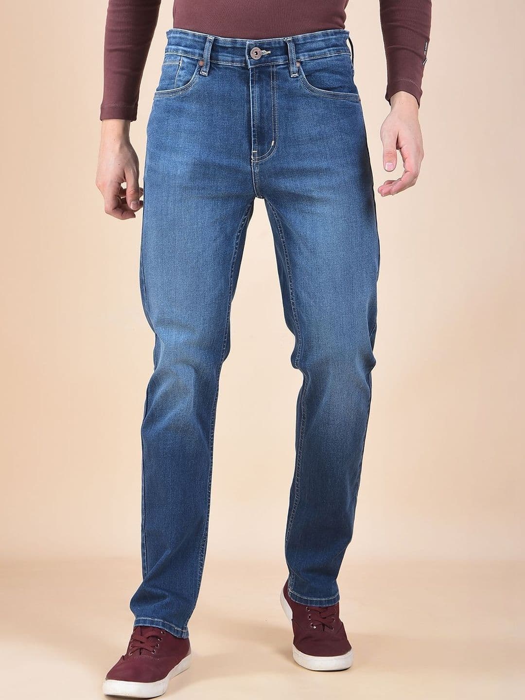 Numero Uno Men Slim Fit Mid-Rise Light Fade Stretchable Jeans - view 1