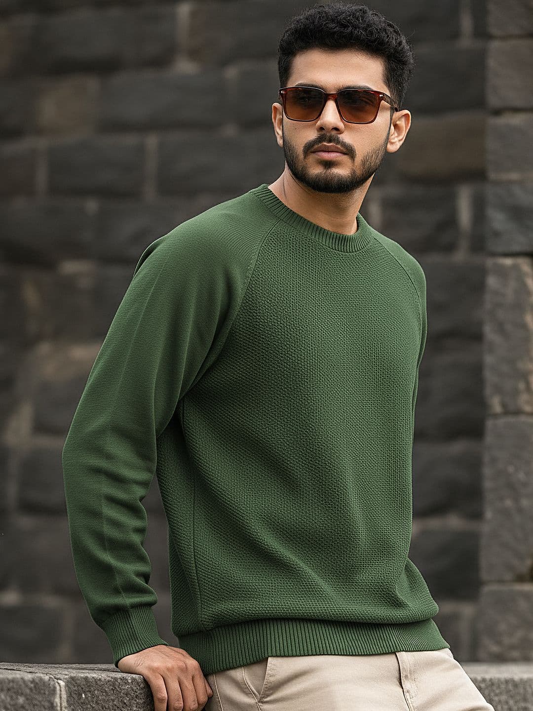 Bewakoof Men's Solid Textured Sweatshirt - view 1