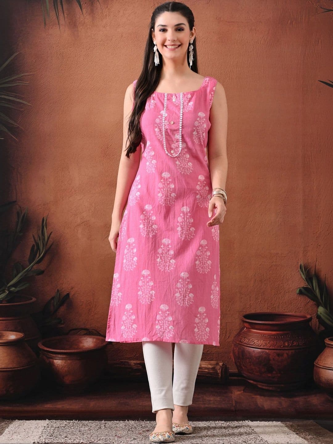 Anouk Rustic Women Floral Printed Gotta Patti Kurta - view 1