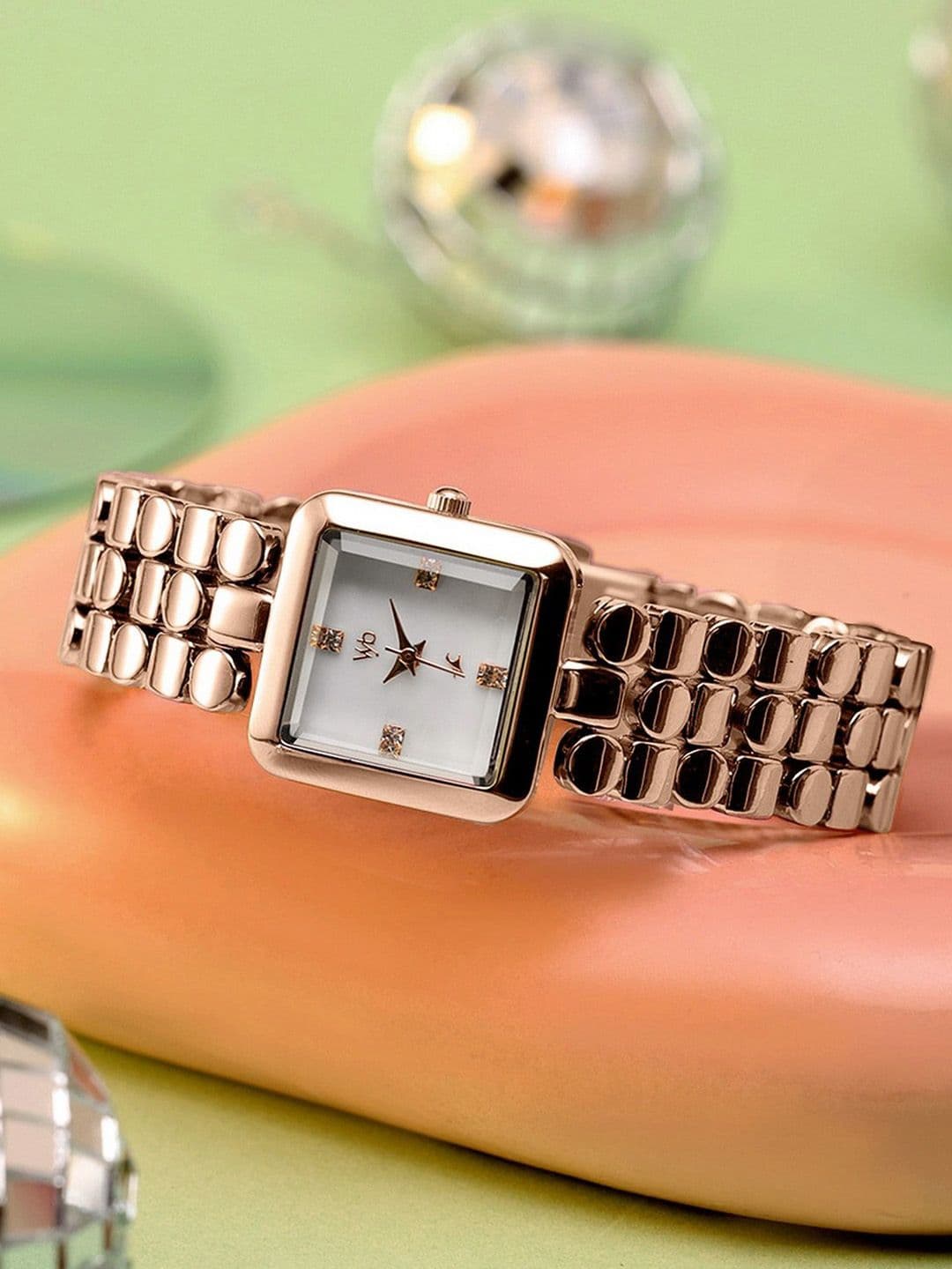 Fastrack Vyb 6.0 Iconiqu Women Dial & Bracelet Style Straps Analogue Watch FV60083WM02 - view 1