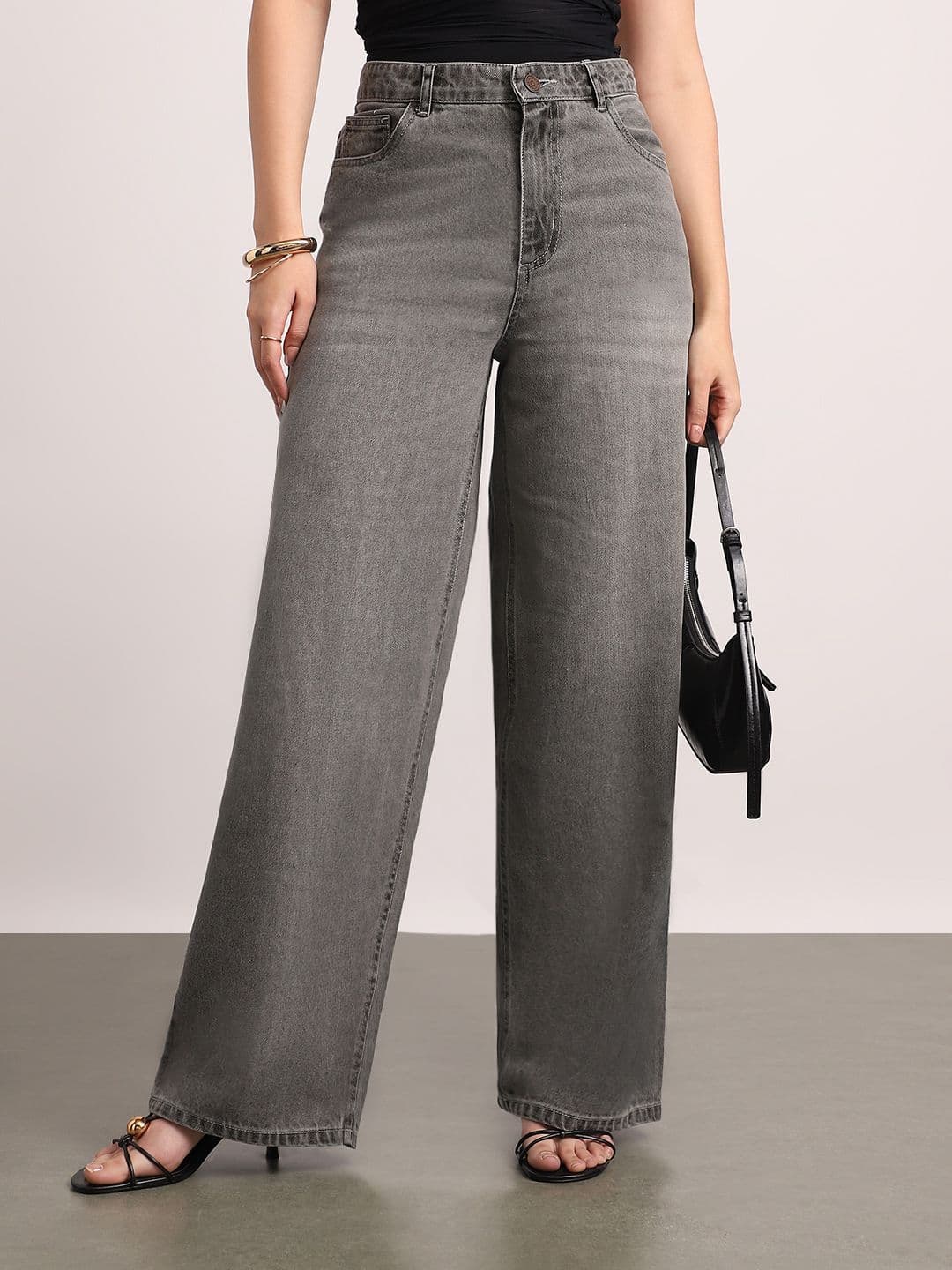 Urbano Fashion Women Baggy Clean Look Light Fade Cotton Jeans - view 1