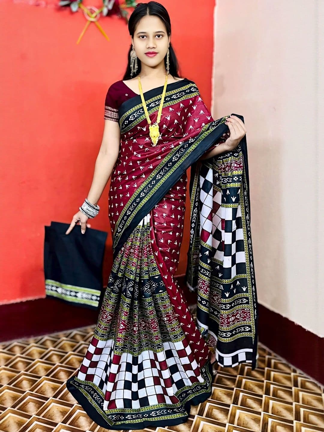 ARTFUL THREADS Woven Design Pure Cotton Handloom Sambalpuri Saree - view 1