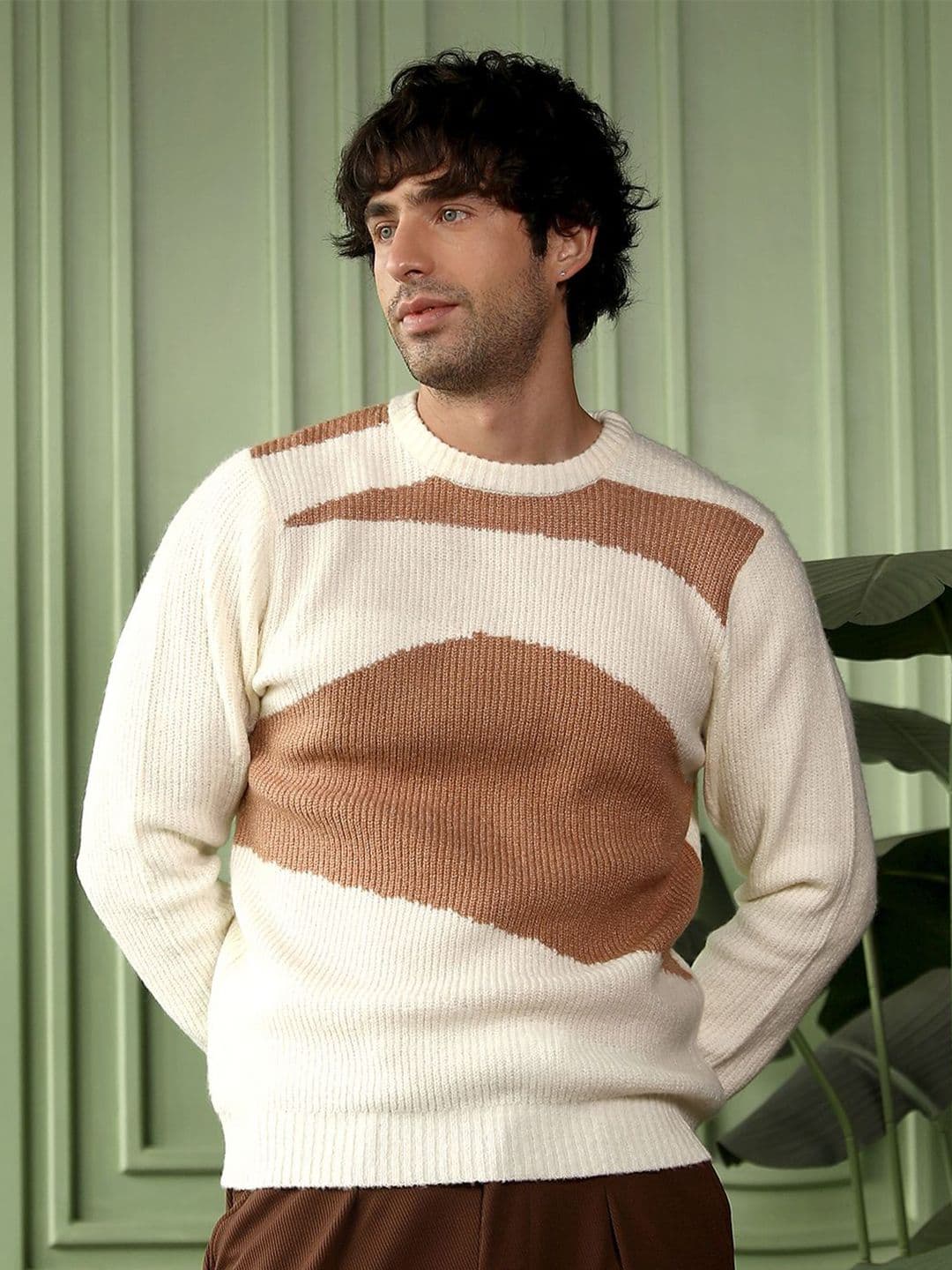 CAHOOT Men Colourblocked Pullover - view 1