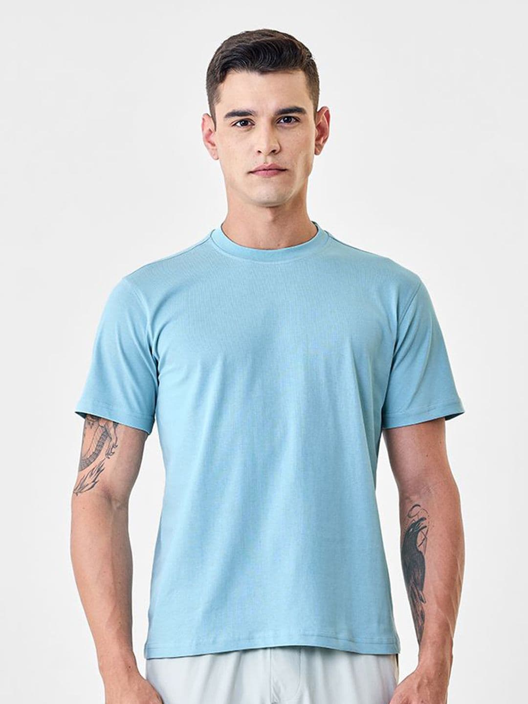 Snitch Men Solid Round Neck Pure Cotton T-shirt - view 1