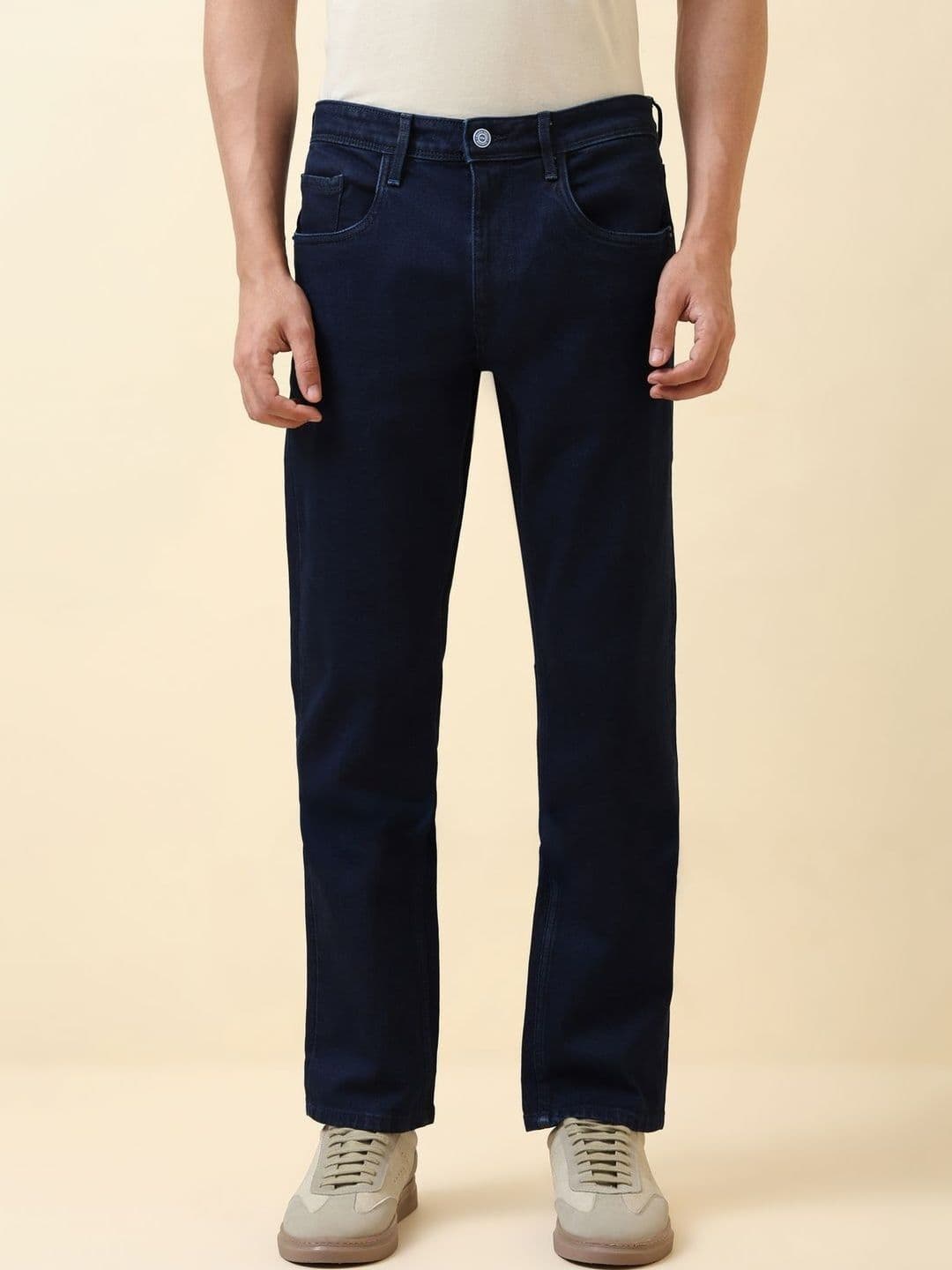 Allen Solly Men Straight Fit Mid-Rise Clean Look Jeans - view 1