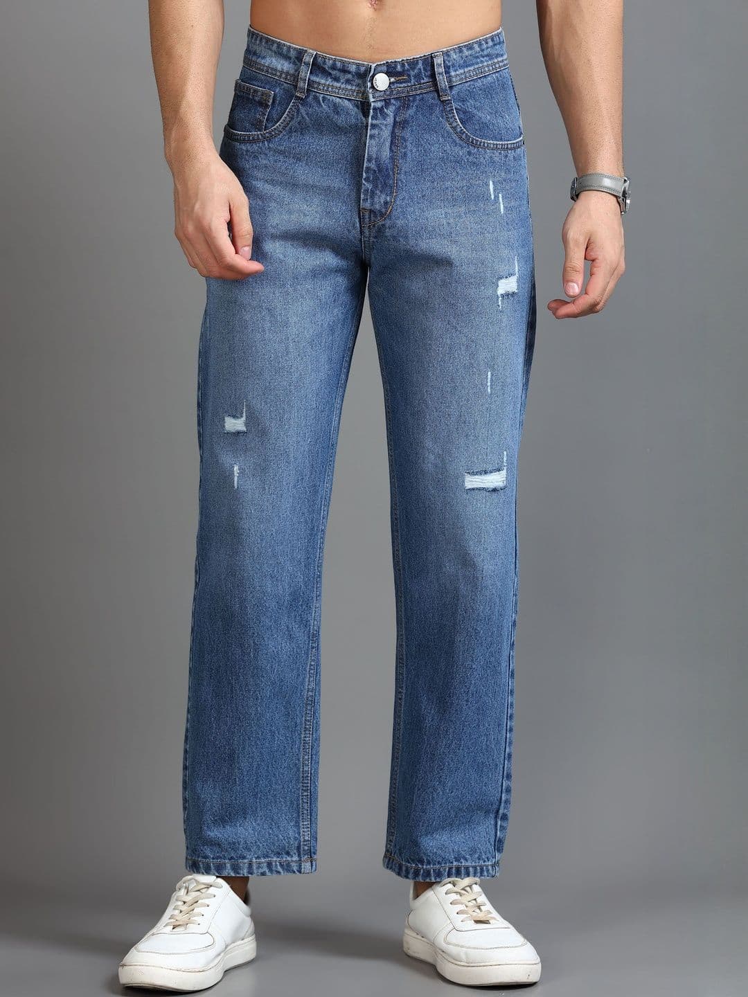 Kolor Fusion Men Loose Mid-Rise Mildly Distressed Light Fade Cotton Baggy Fit Jeans - view 1