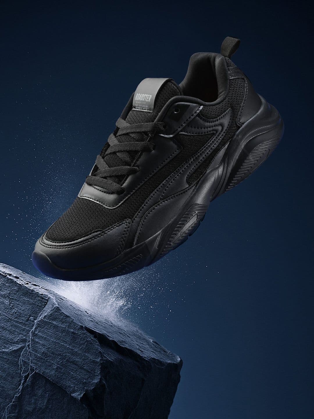 The Roadster Lifestyle Co. Men Black Textured Memory Foam Sneakers - view 1