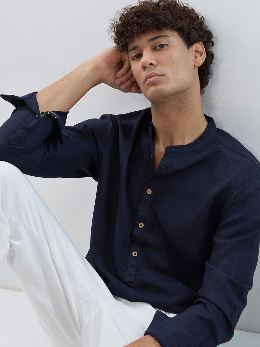 HERE&NOW Band Collar Roll-Up Sleeves Straight Kurta - view 1