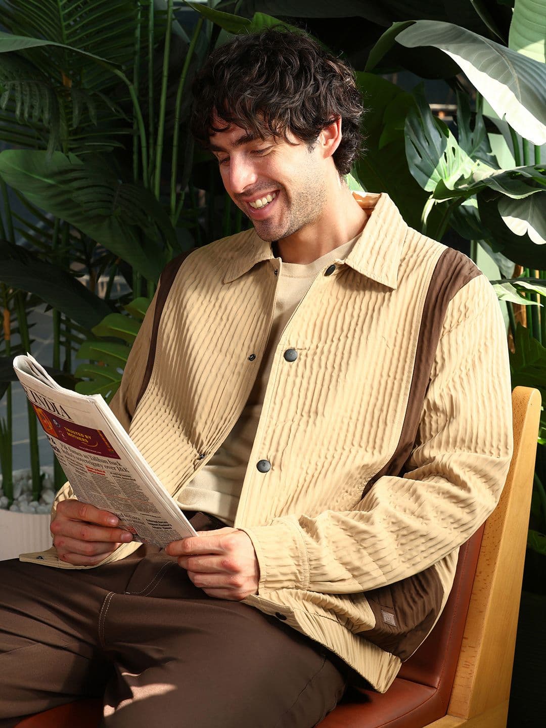 CAHOOT Colourblocked Spread Collar Lightweight Jacket - view 1