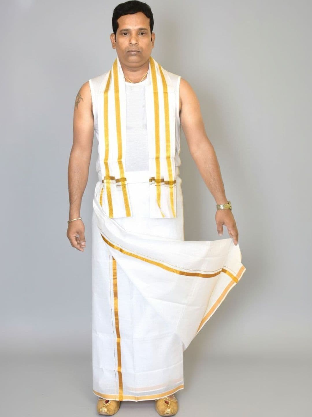 TUNI MANI Men Cotton Zari Dhoti with Angavastram - view 1