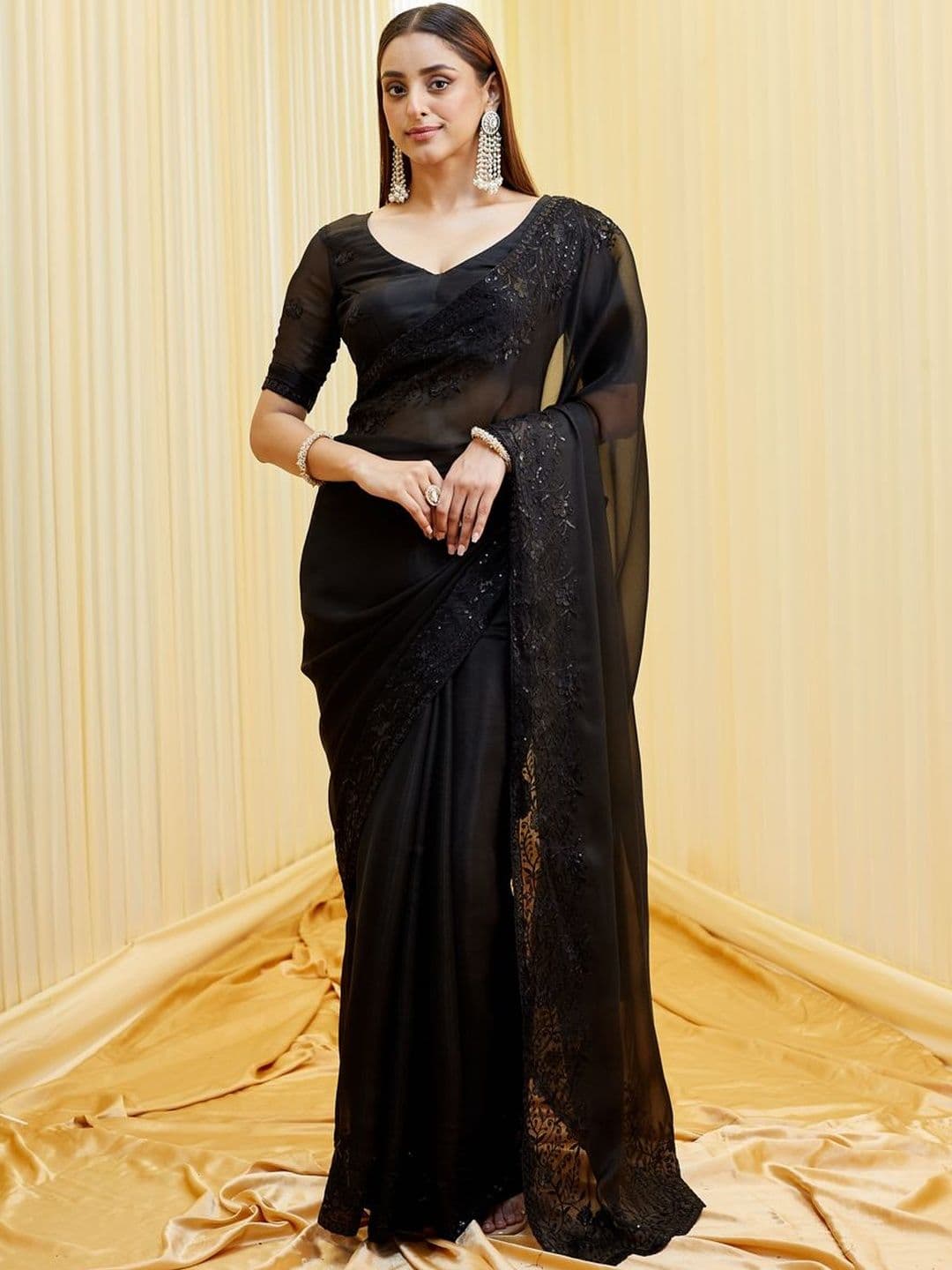 kasee Women Embellished Party Saree - view 1