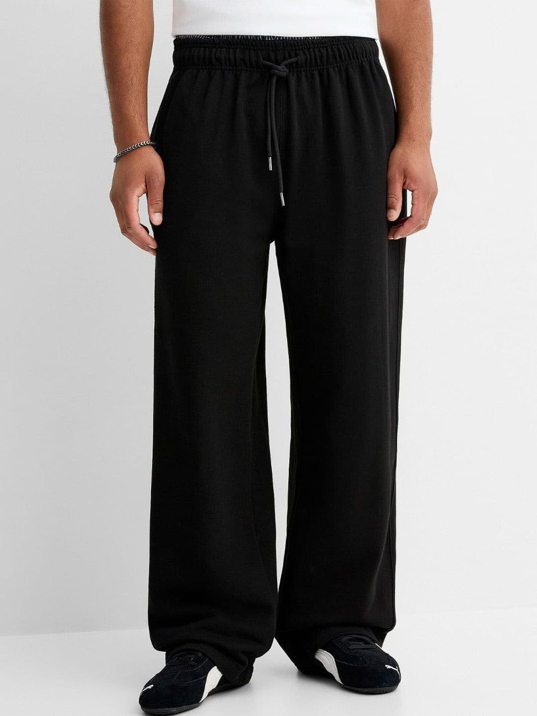 Cloth N code Men Solid Loose Fit Track Pant - view 1
