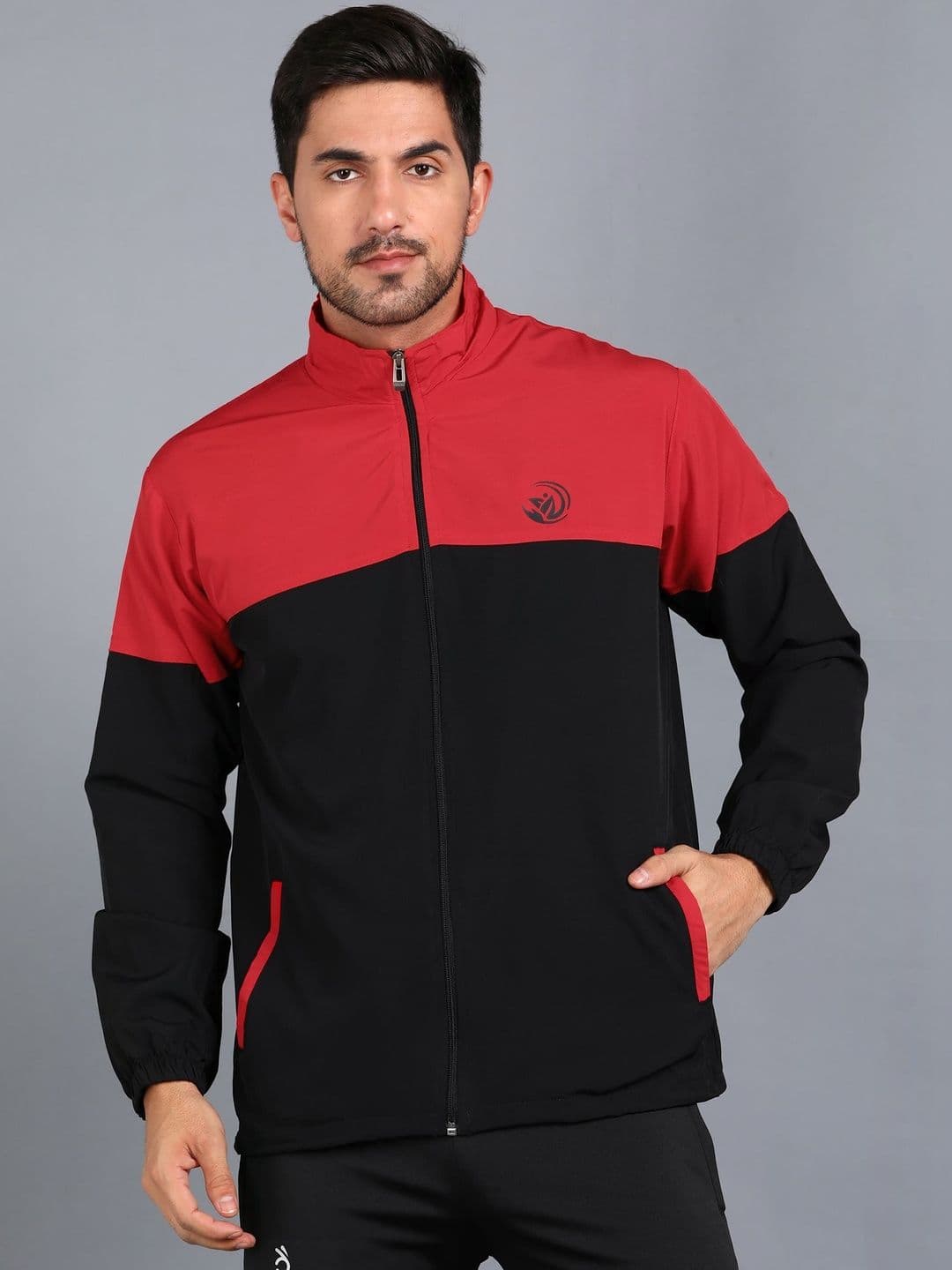 GNOCKFACE Men Colourblocked Lightweight Mock Collar Rapid-Dry Running Sporty Jacket - view 1