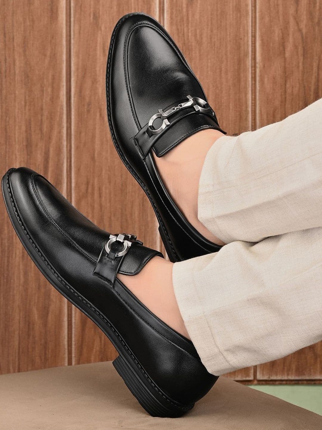 HERE&NOW Men Round Toe Loafers - view 1