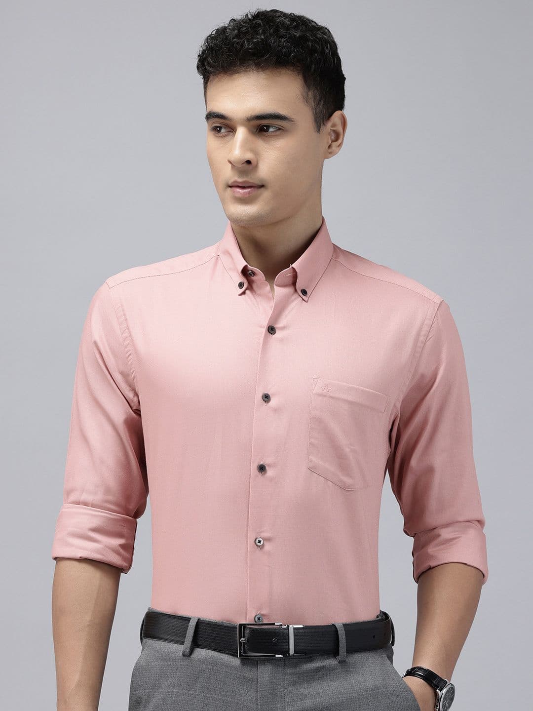 Arrow Pure Cotton Textured Manhattan Slim Fit Formal Shirt - view 1