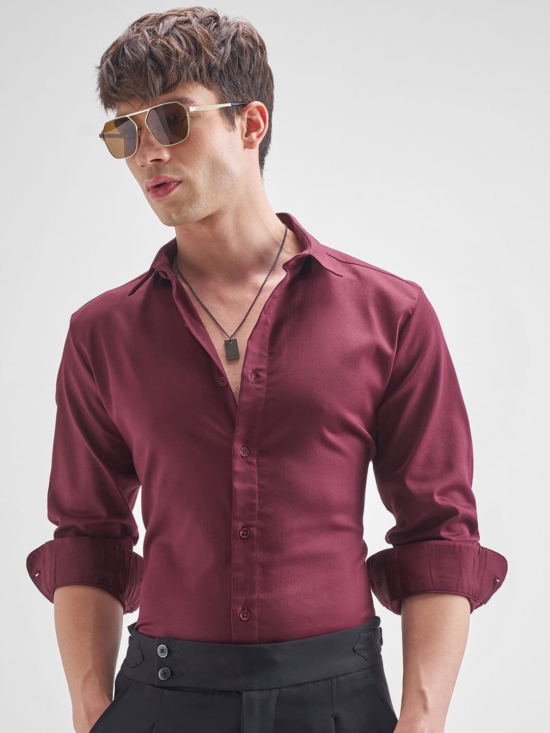 HIGHLANDER Men Slim Fit Solid Spread Collar Formal Shirt - view 1