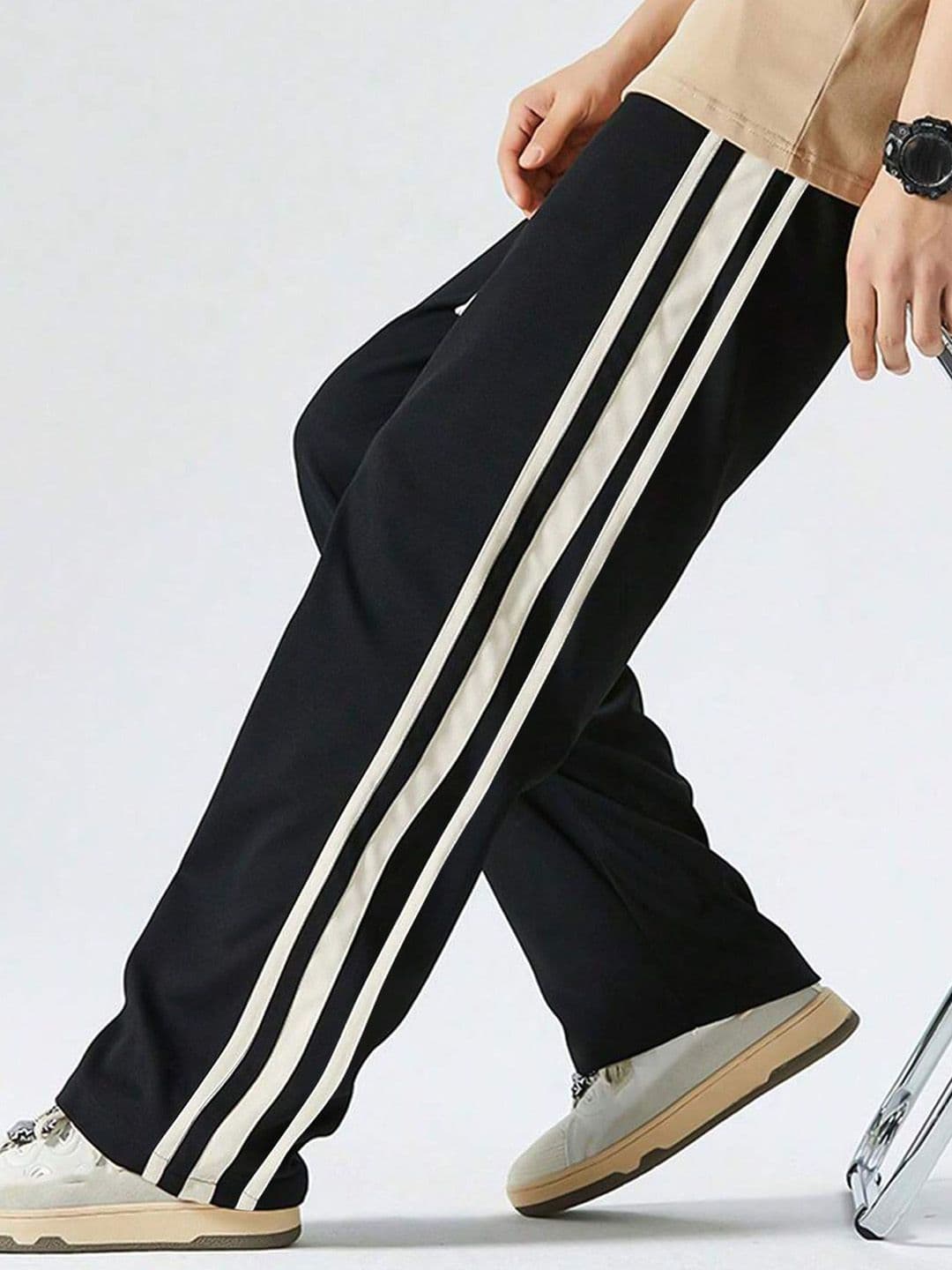 AUSK Men Striped Regular Fit Cotton Trackpant - view 1