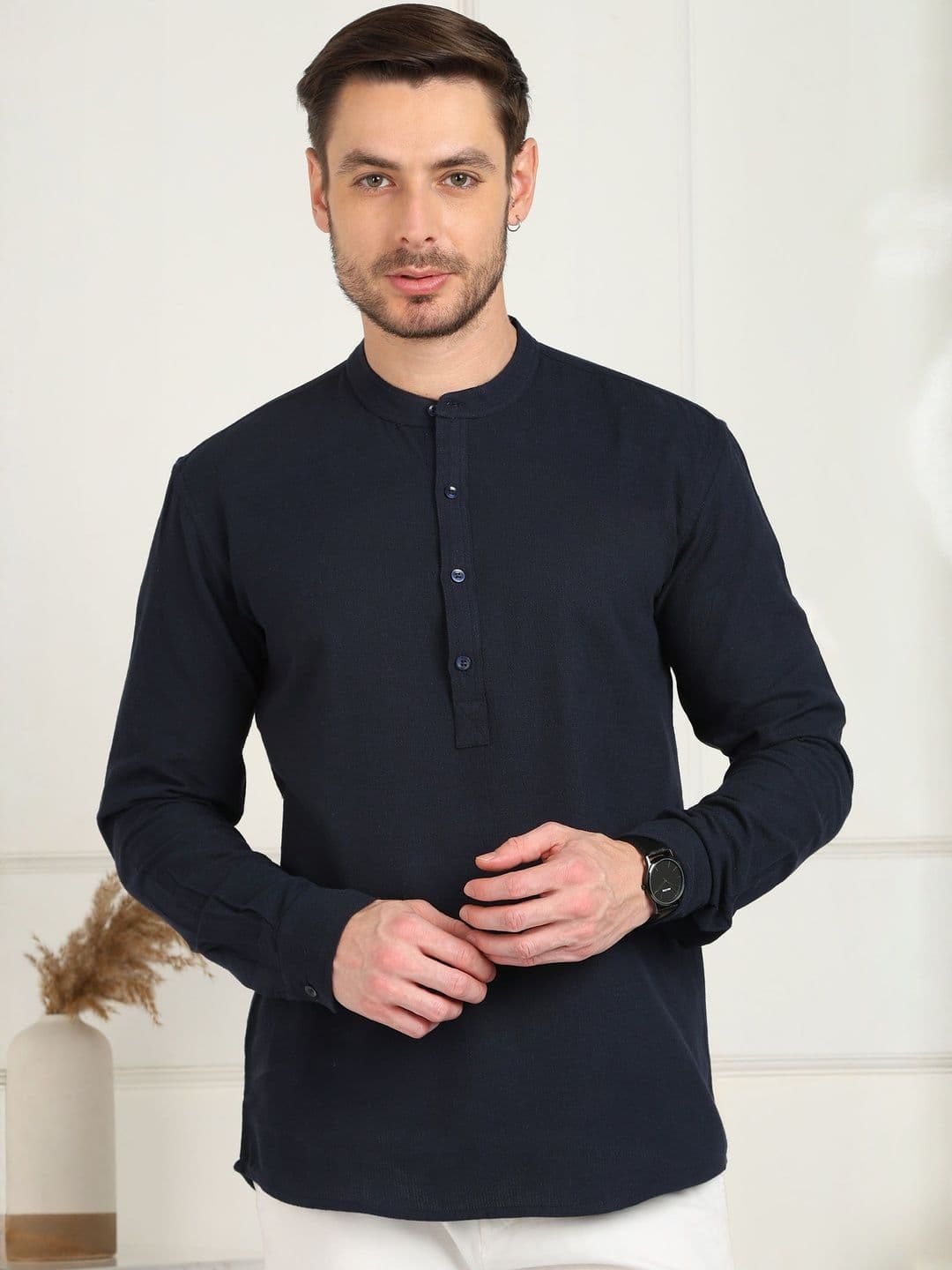 HERE&NOW Men Mandarin Collar Full Sleeves Cotton Straight Short Kurtas - view 1