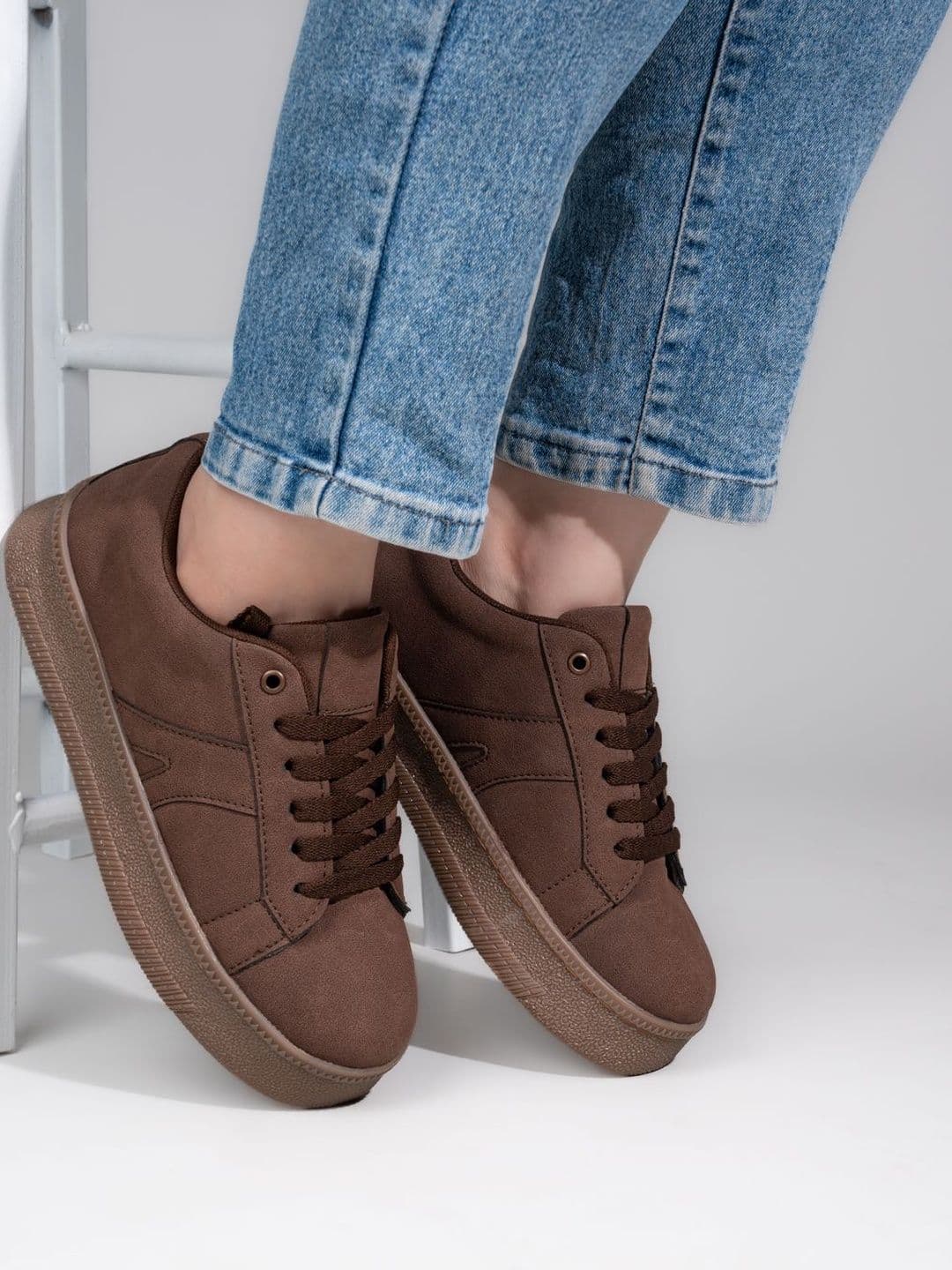 Roadster Women Sneakers - view 1