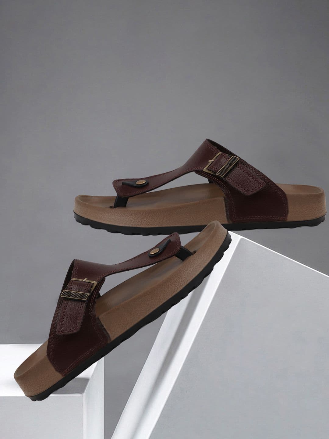 glitchez Men Thong Flip-Flops with Buckle - view 1