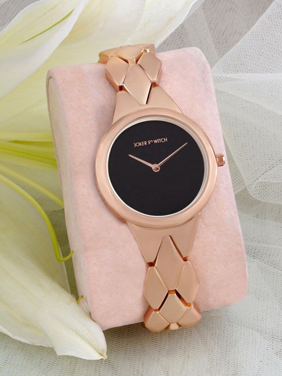 JOKER & WITCH Women Black Dial & Rose Gold Bracelet Style Analogue Watch AMWW617 - view 1