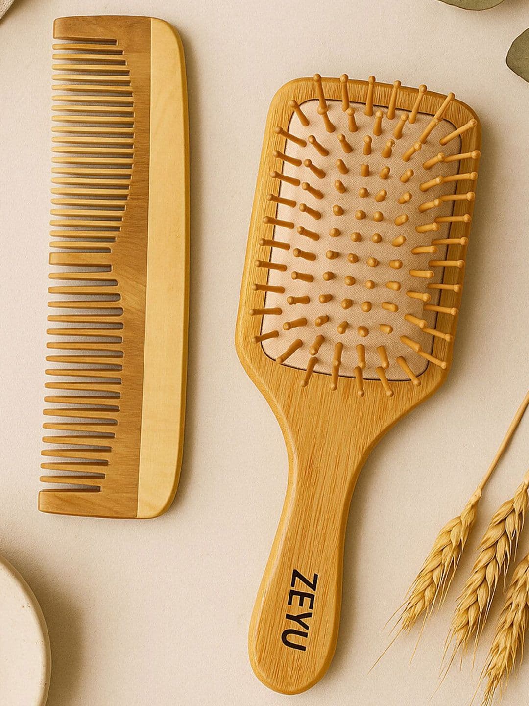 Zeyu Set Of 2 Bamboo Hair Brush & Comb - view 1
