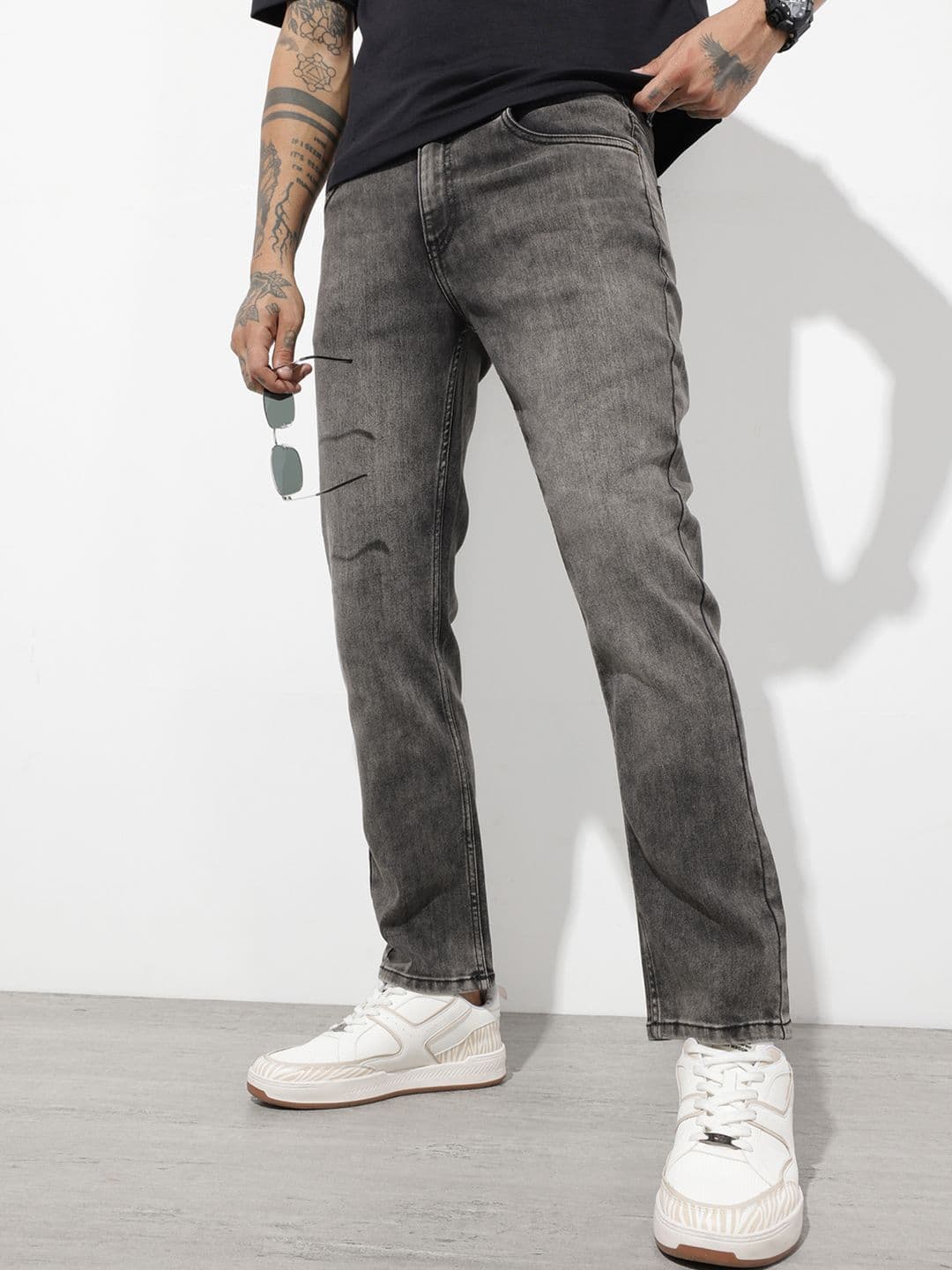 The Roadster Life Co. Men Slim Fit Heavy Fade Stretchable Jeans - view 1