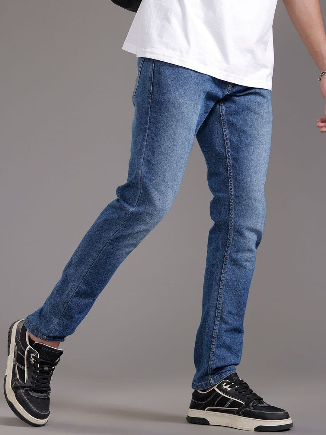 WROGN Men Mid-Rise Light Fade Stretchable Slim Fit Jeans - view 1