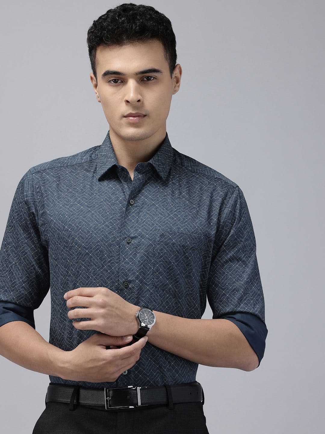 Arrow Manhattan Slim Fit Abstract Printed Pure Cotton Formal Shirt - view 1