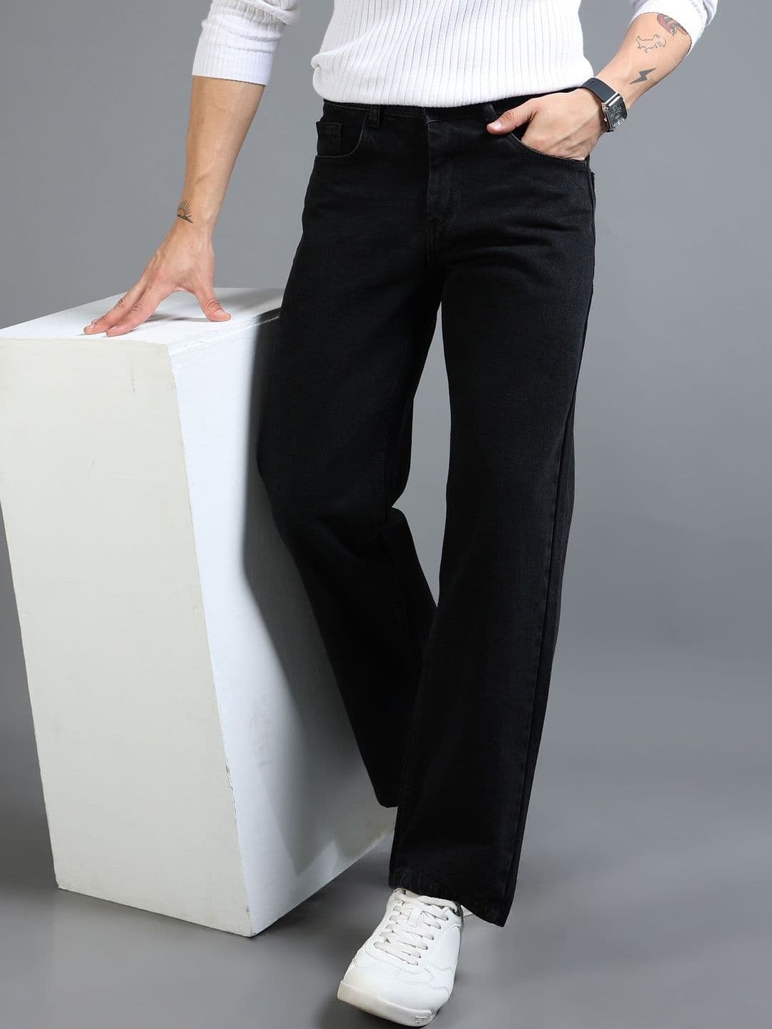Roadster Men Loose Mid-Rise Jeans - view 1