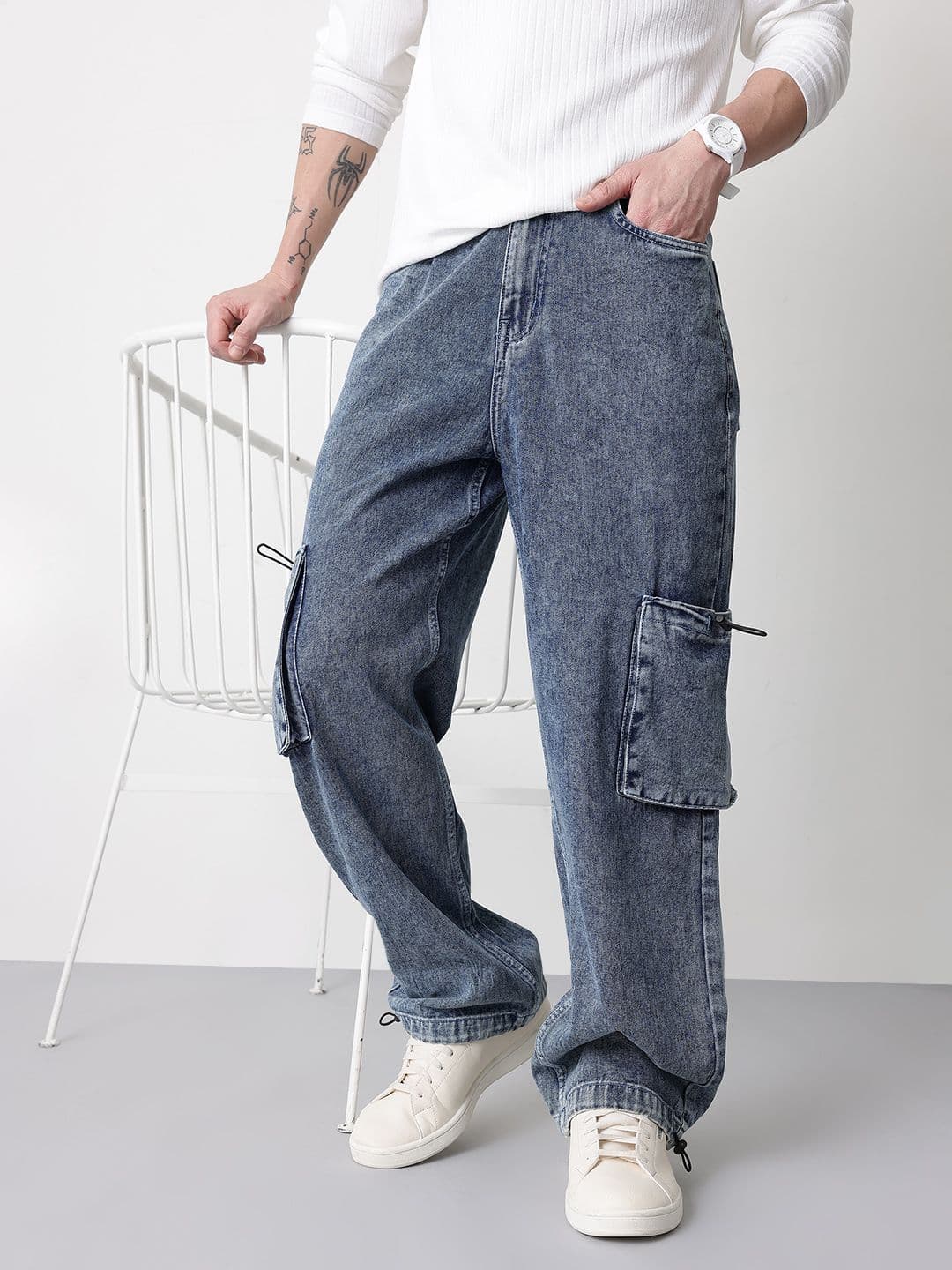 Mast & Harbour Men Loose Fit Light Fade Cargo Jeans - view 1