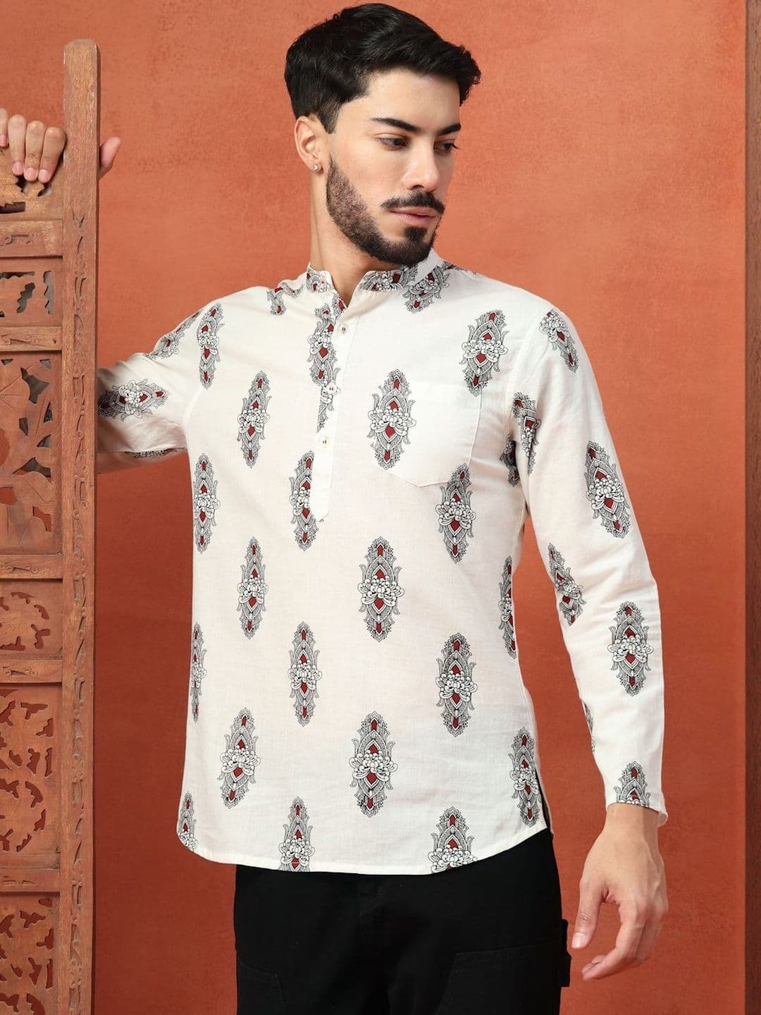 Sangria Men Floral Cotton Kurtas - view 1