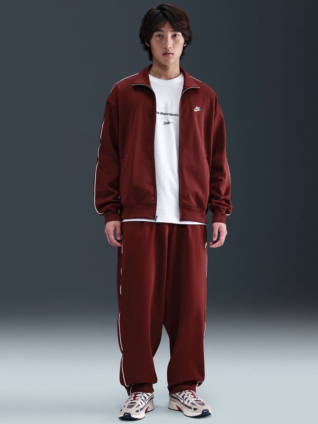 Nike Men Sportswear Club Men Oversized Knit Tracksuit Jacket - view 1