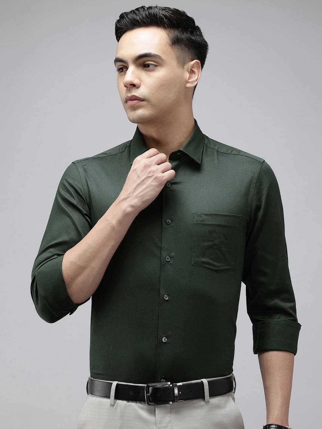 Arrow Manhattan Slim Fit Textured Pure Cotton Formal Shirt - view 1