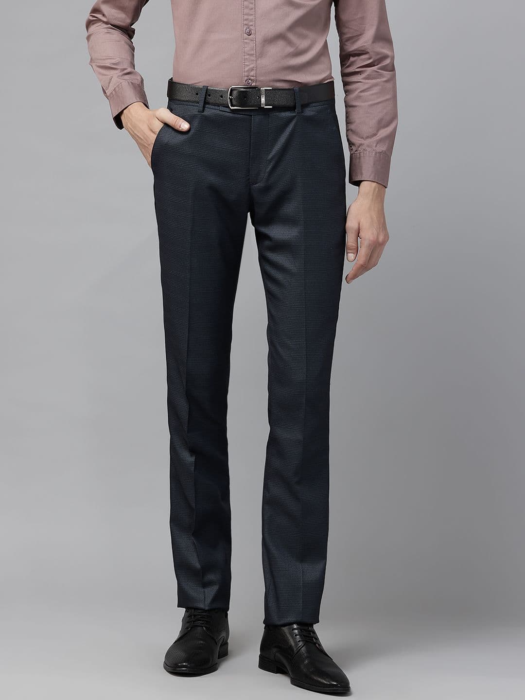 Arrow Men Checked Tailored Slim Fit Formal Trousers - view 1