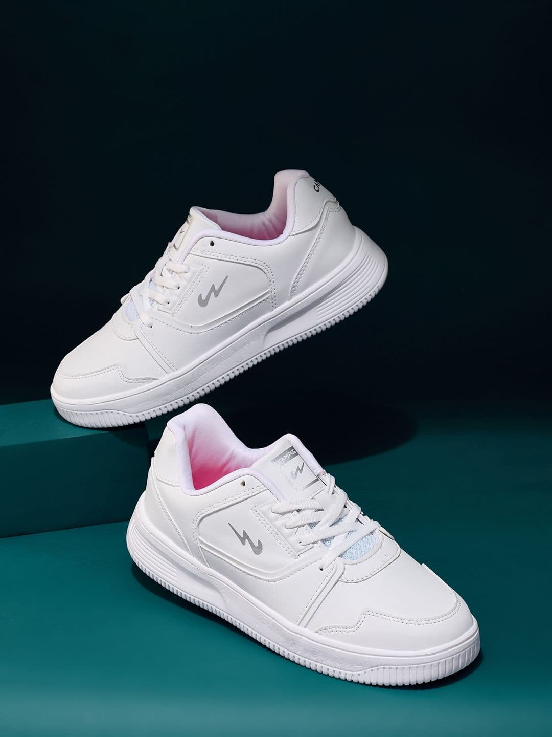 Campus OG-L3 Women Lace-Up Sneakers - view 1