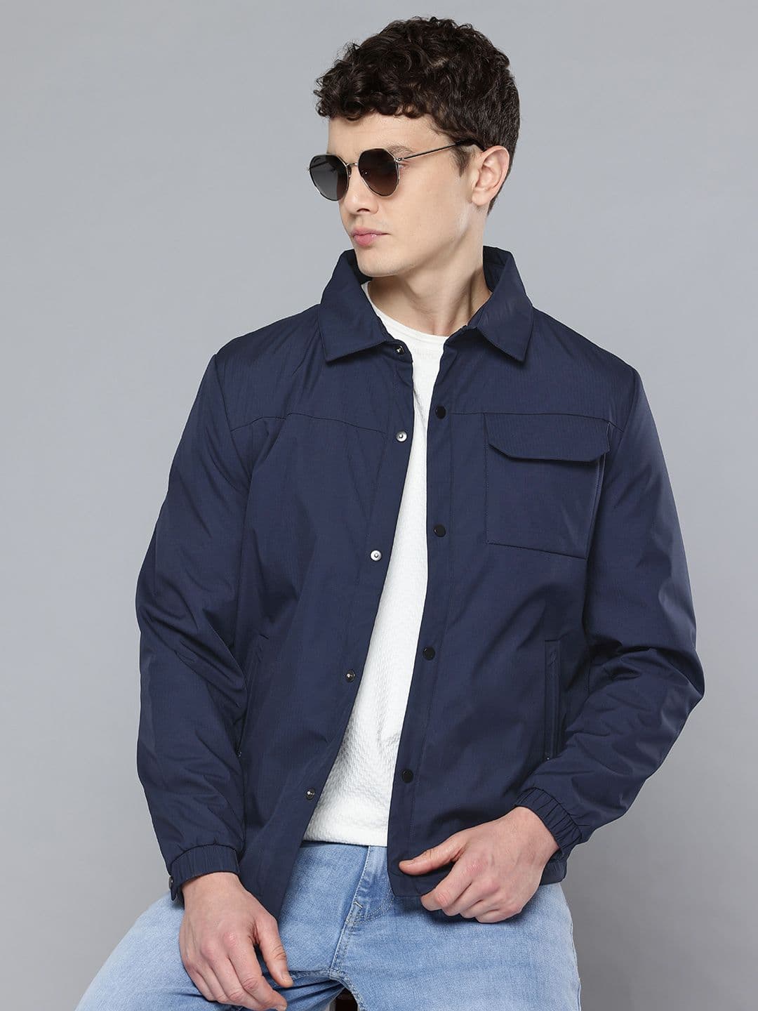 Fort Collins Solid Spread Collar Tailored Jacket - view 1