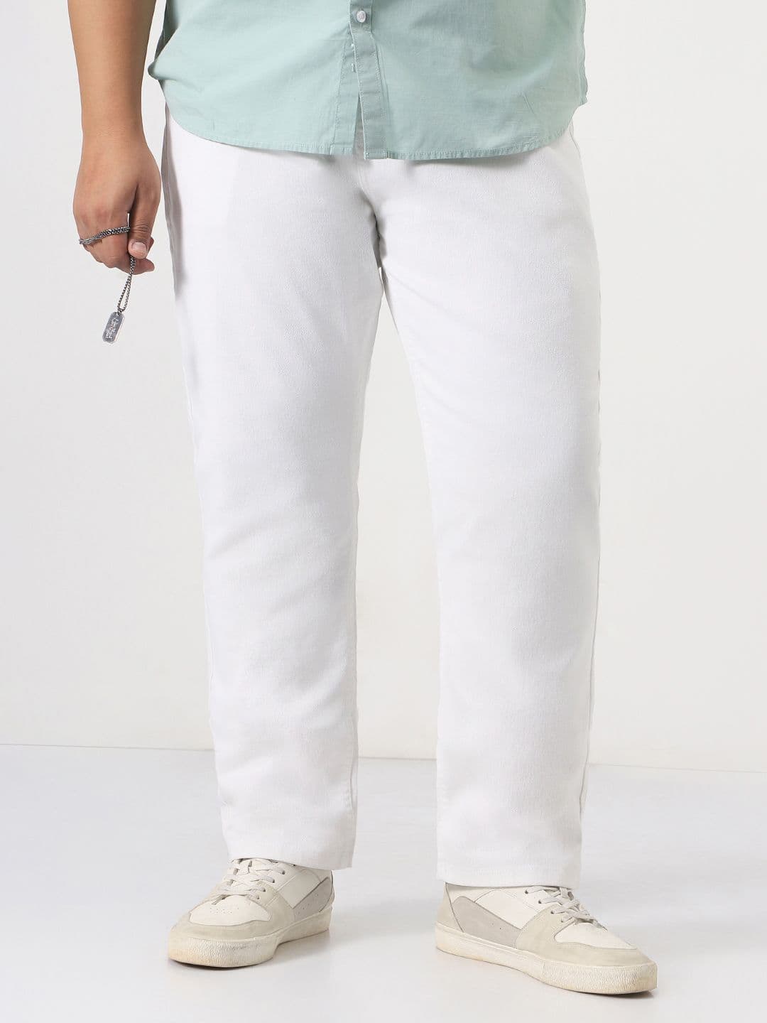 Urbano Plus Men Plus Size White Straight Fit Washed Stretchable Jeans - view 1