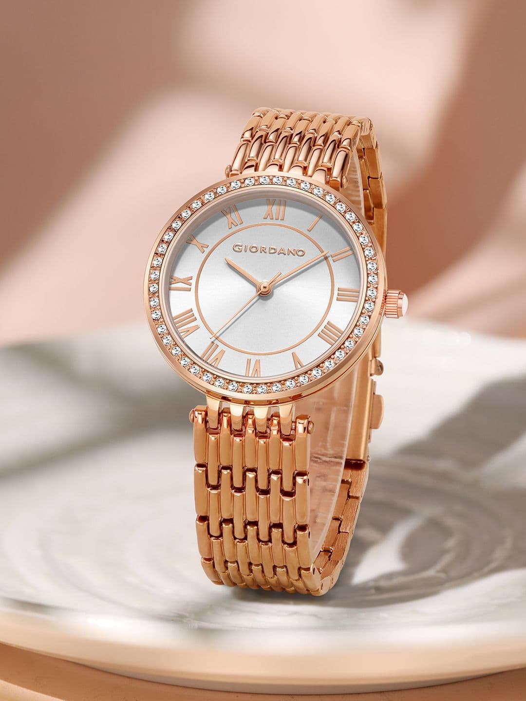 Giordano Eleganza Collection Women Round Diamond-Set with Metal Strap Analog Watch - view 1
