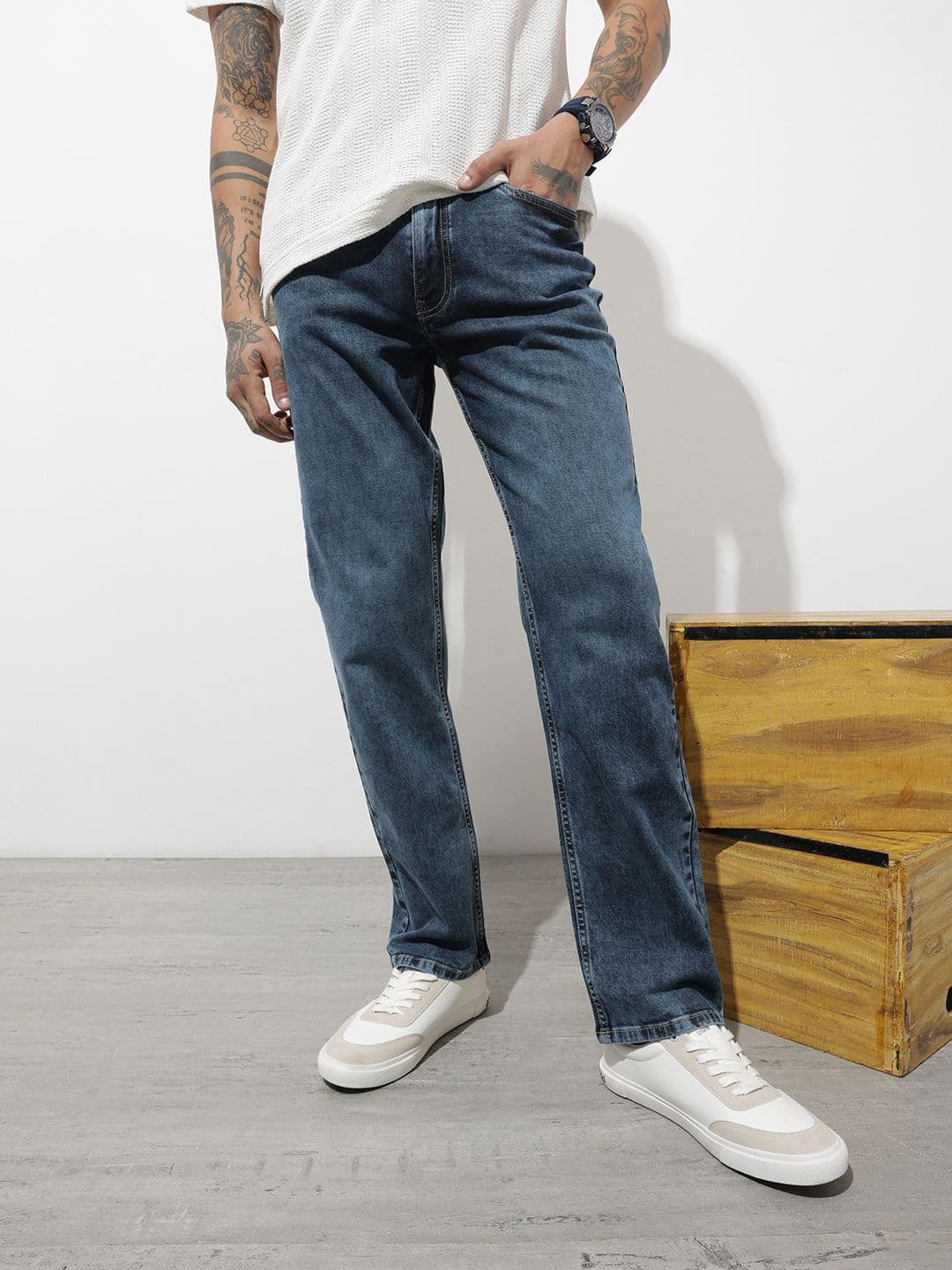 The Roadster Life Co. Men Heavy Fade Stretchable Jeans - view 1