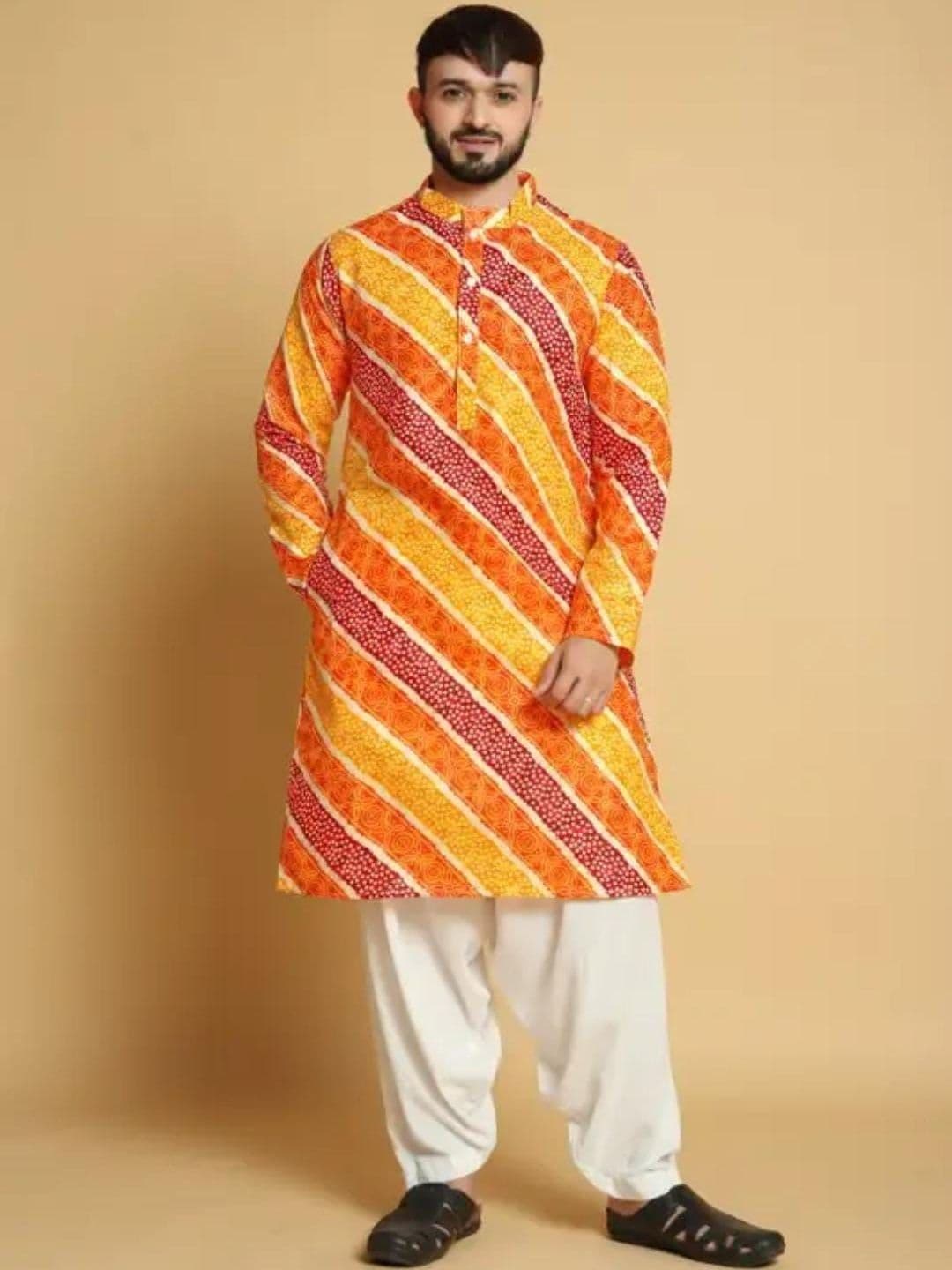 VISHESTA Men Printed Cotton Kurtas - view 1
