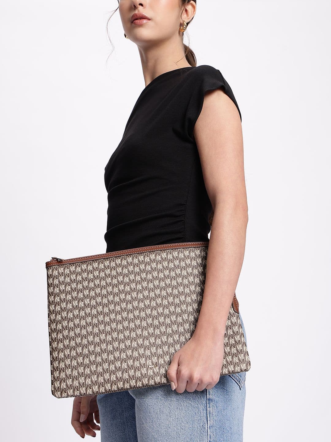 MANGO Women Printed Laptop Sleeve -Up to 14 inch - view 1