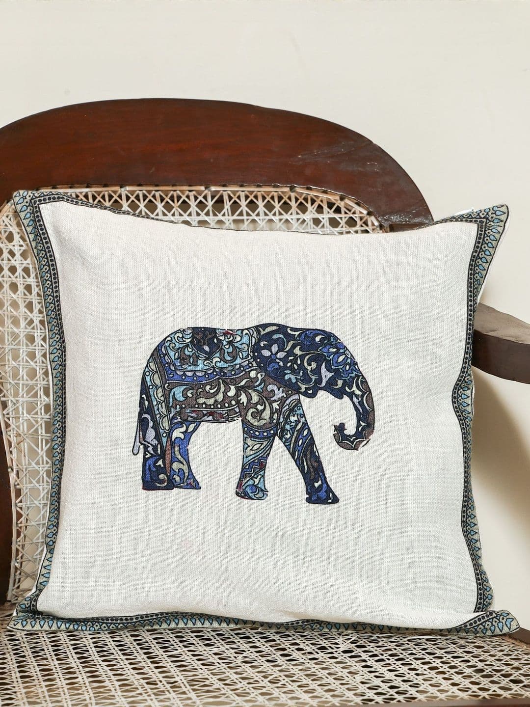 Sangria Cotton Square Cushion Covers - view 1