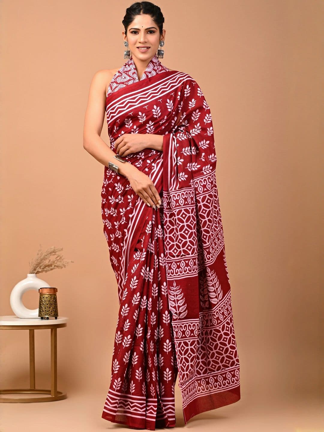 Moda Rapido Floral Printed Pure Cotton Saree - view 1